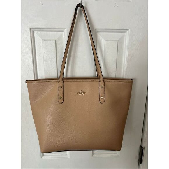 Coach Handbags - Coach tan toteNude Toned CITY Zip Crossgrain Leather Tote Purse Bag work purse